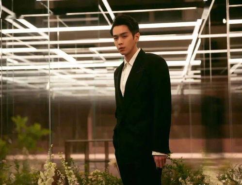 圈内爆料张若昀父亲,圈内爆料背后的惊人真相  第3张